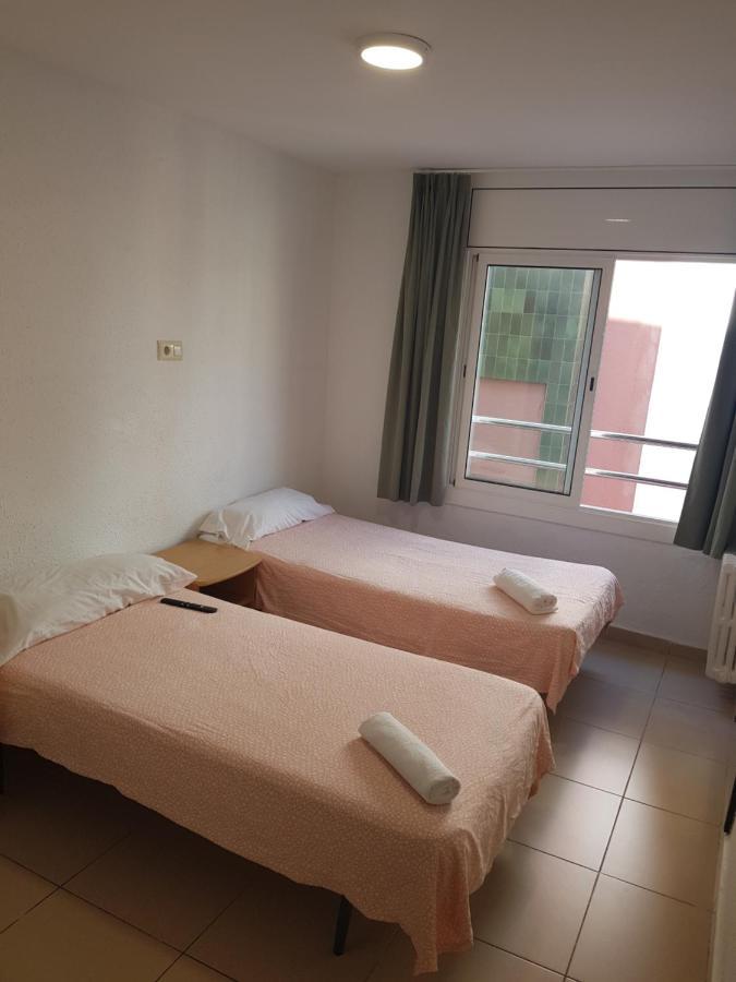 Hostal Mozaik Lloret Lloret de Mar Exteriör bild