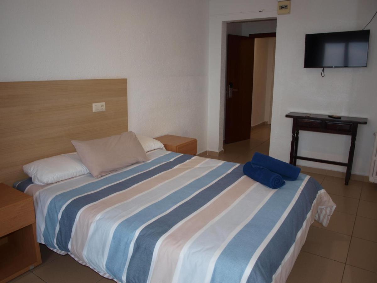 Hostal Mozaik Lloret Lloret de Mar Exteriör bild
