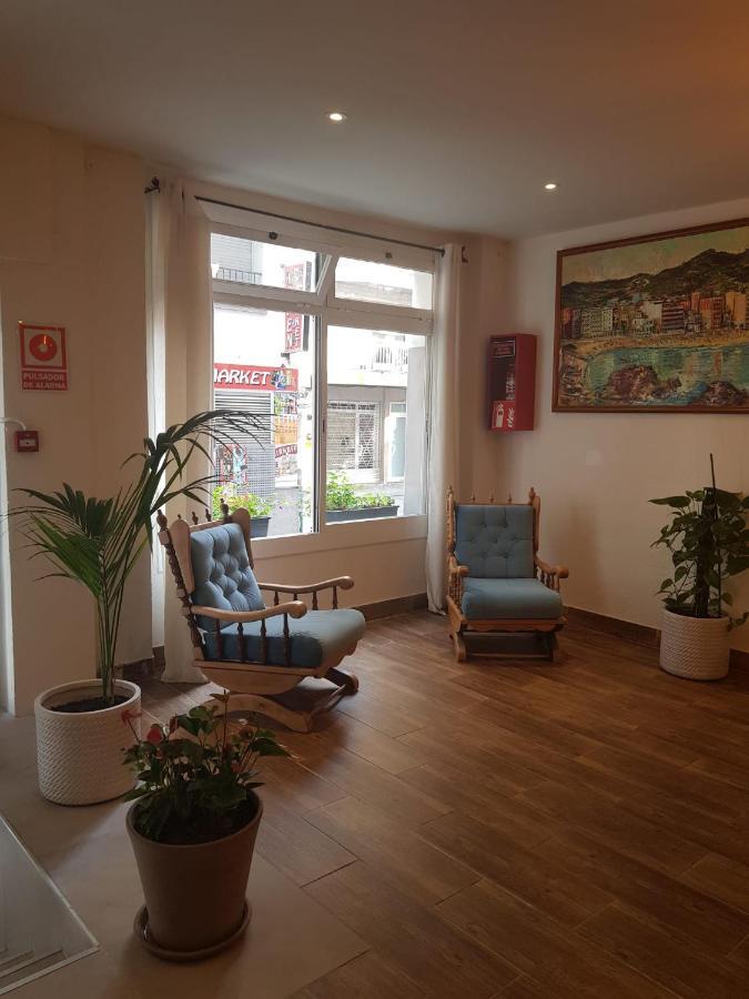 Hostal Mozaik Lloret Lloret de Mar Exteriör bild